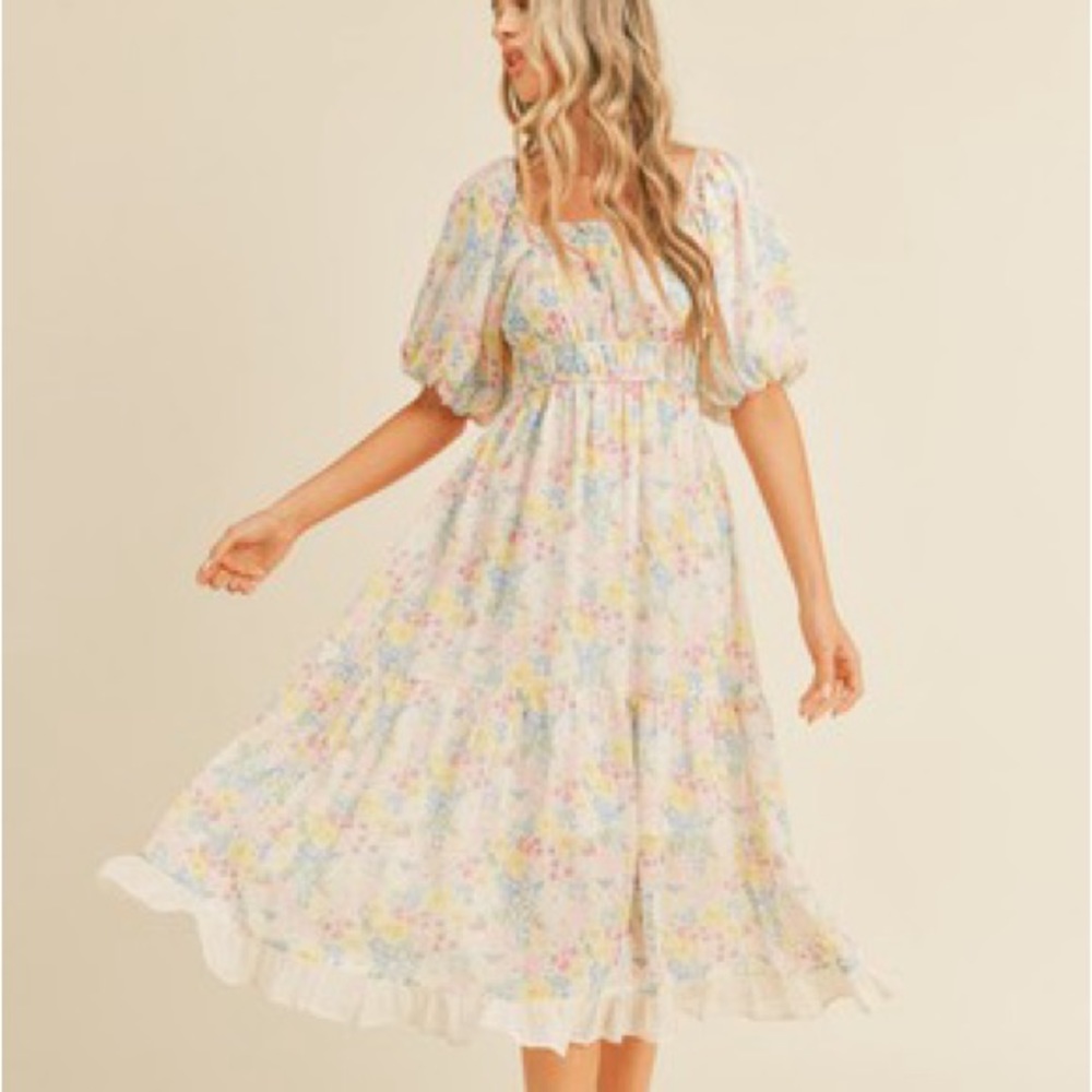 NWT Puff sleeve Dress for &Merci